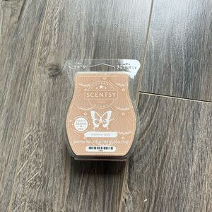NWT Scentsy Hazelnut Latte Scent Wax Bar